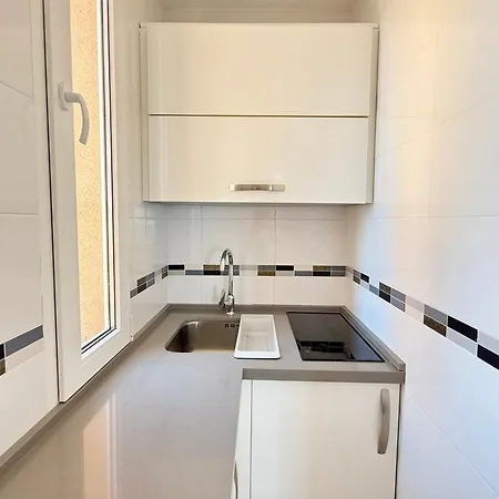 Appartamento Palmeras Beachfront And Pool Cozy