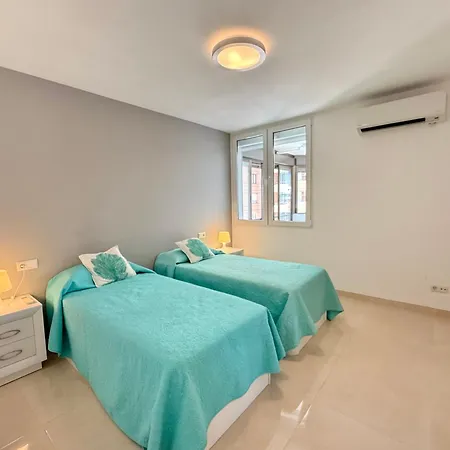 Appartamento Palmeras Beachfront And Pool Cozy