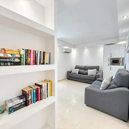 公寓 Palmeras Beachfront And Pool Cozy *