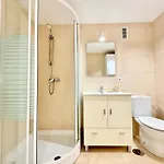 Palmeras Beachfront And Pool Cozy * Fuengirola