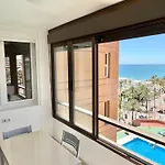Palmeras Beachfront And Pool Cozy Appartamento Fuengirola
