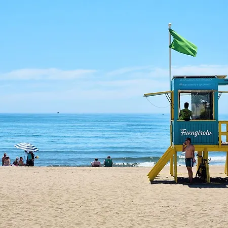 Palmeras Beachfront And Pool Cozy Appartement Fuengirola